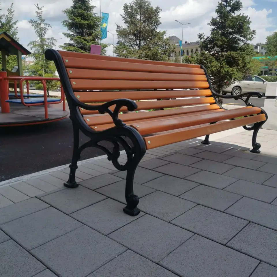 Скамья чугунная с подлокотниками  Лавочка чугунная с подлокотниками, фотография 2