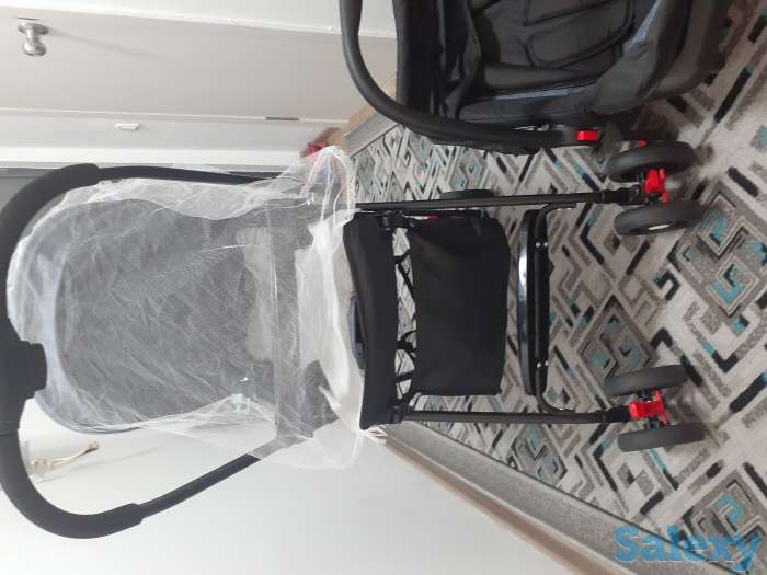 Детская коляска с автокреслой, фотография 1