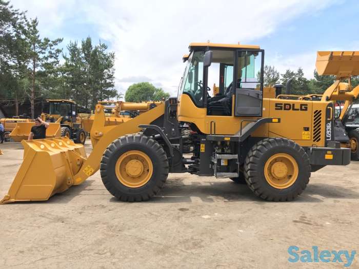 фронтальный погрузчик, фотография 3