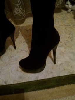 Замшевые сапоги, фотография 2