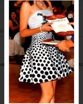 Продам вечернее белое платье в горошек , фотография 1