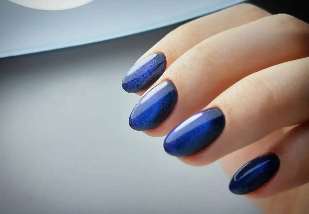 Маникюр, плетение волос, прически, фотография 12