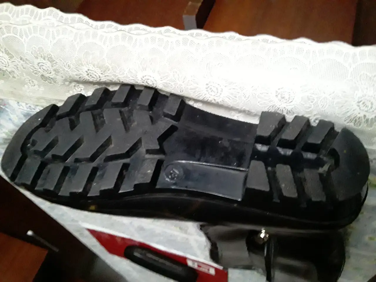 Продам женские новые резиновые утепленные с замком сапоги Размер 37, фотография 3