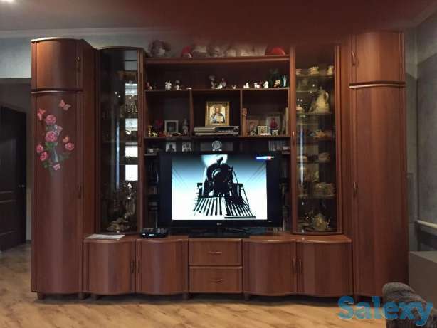 Продам стенку и шкаф для одежды., фотография 1