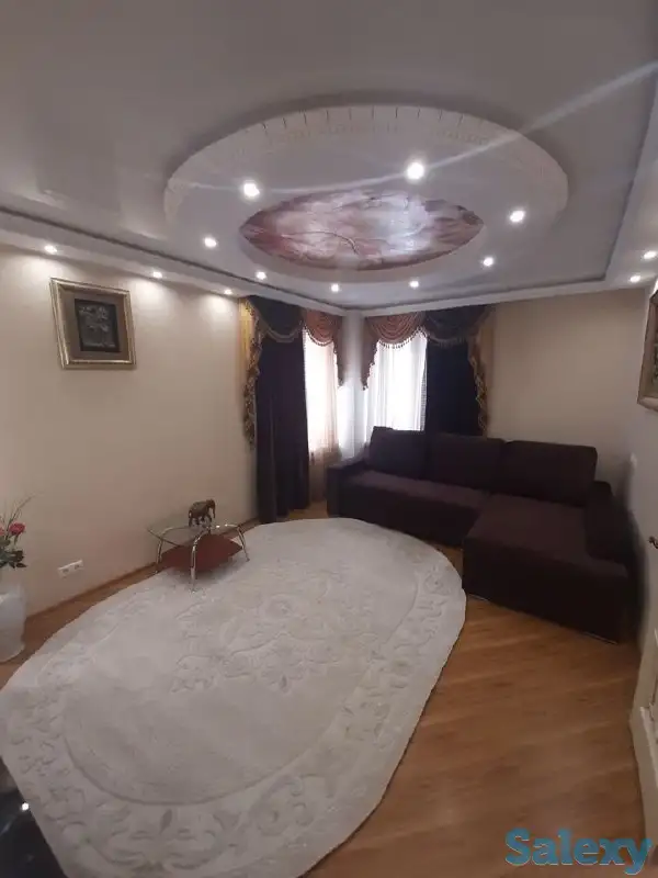 Однокомнатная в аренду, фотография 1