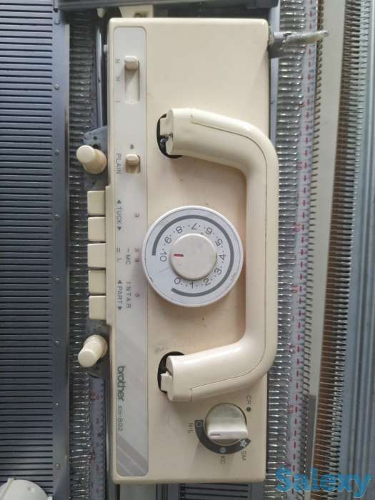 Продам вязальную машину, фотография 1