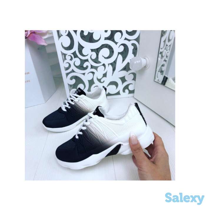 Спортивная одежда, обувь и рюкзаки, фотография 10