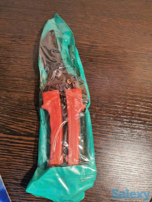 Секатор красные рукоятки, фотография 1