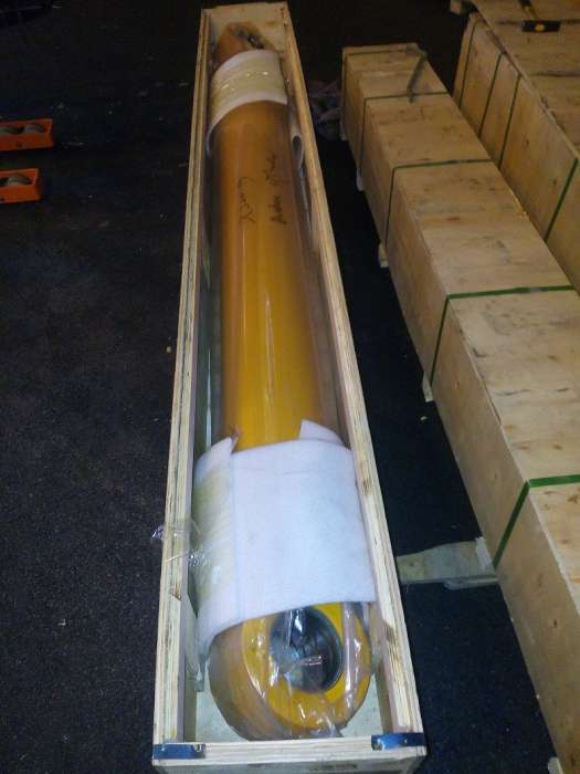 Гидроцилиндр ковша 31QB-63110, фотография 2