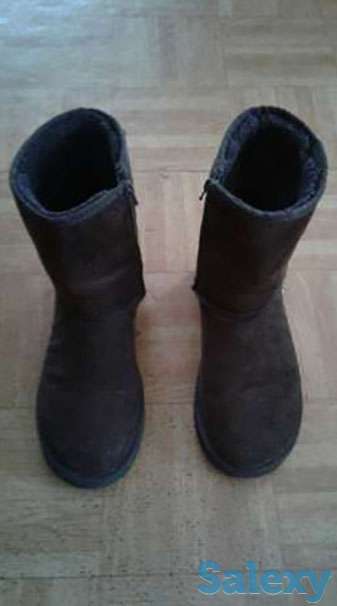 Продаю угги и ботинки. Срочно!!!, фотография 1