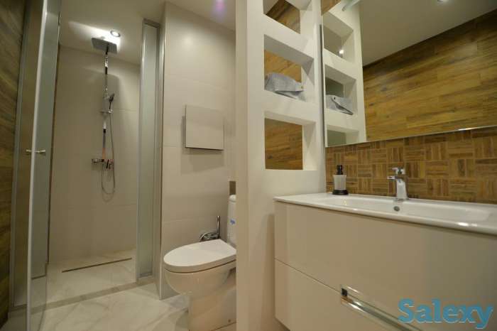 Сдается VIP квартира около Универмага! TV, Wifi, Горячая вода, фотография 2