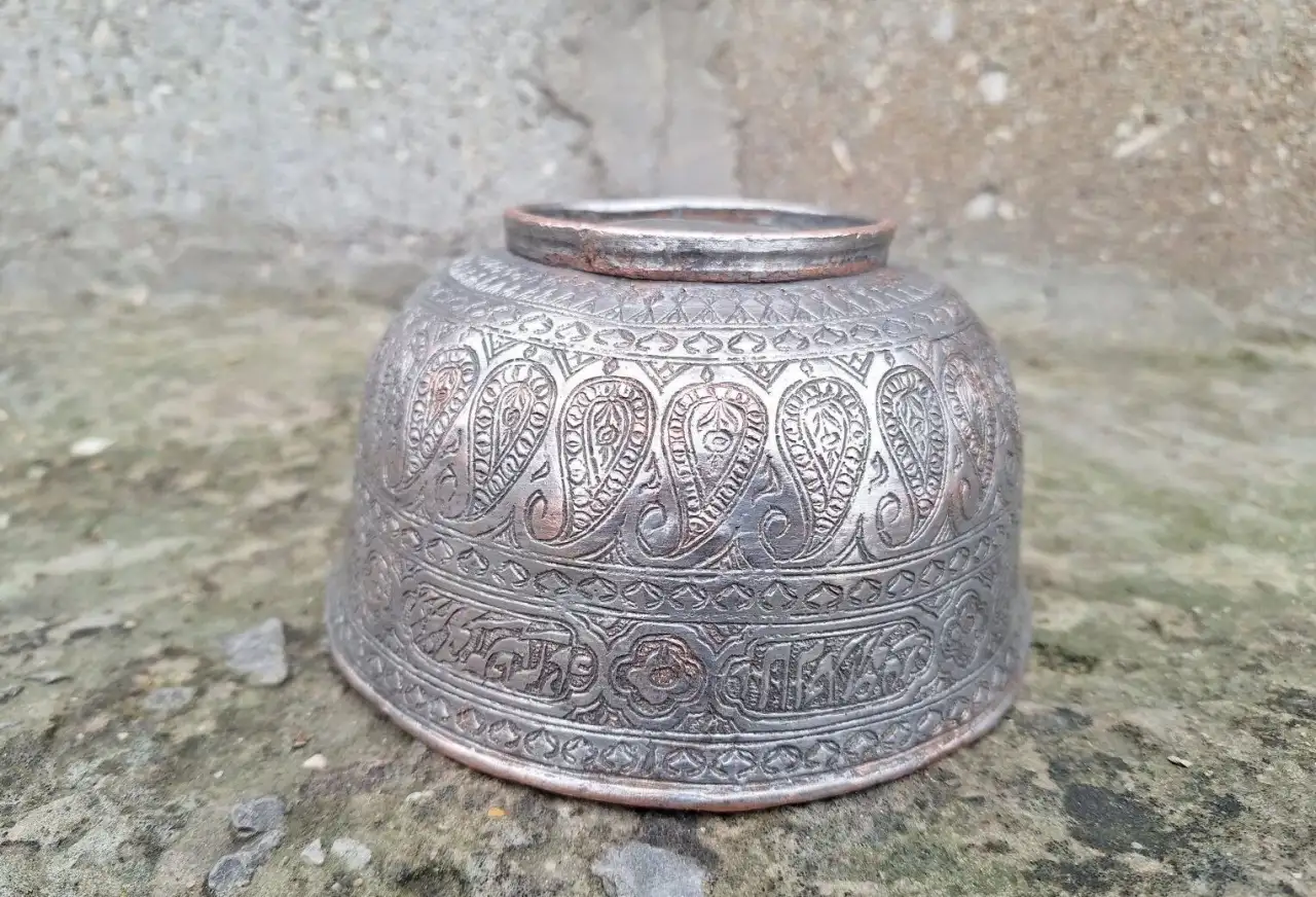 Медная Чаша 19 век ручная работа, фотография 1