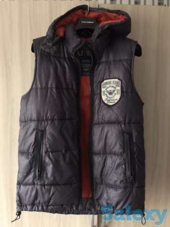 Продам жилет Armani Jeans, фотография 1