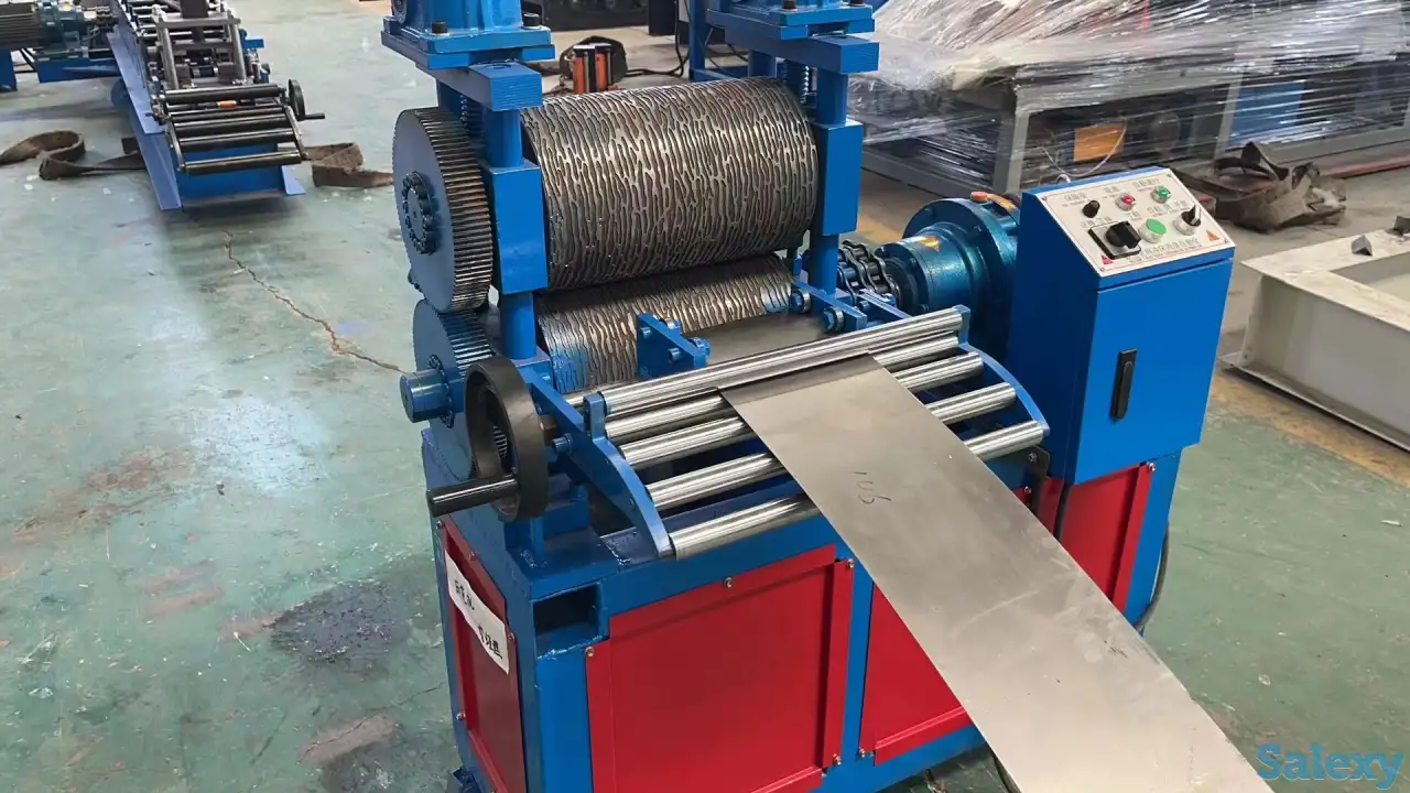 Линия для производства заборов с дырками и рисунком под дерево, фотография 1