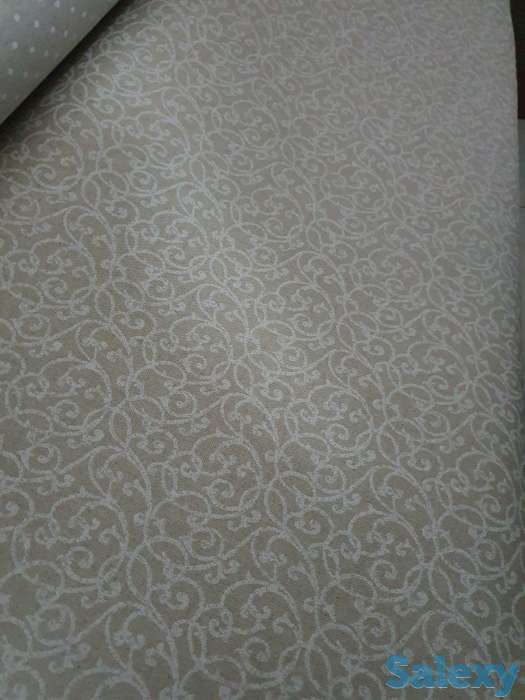 Красивая итальянская скатерть в бежевом цвете с узором под вензель, фотография 1