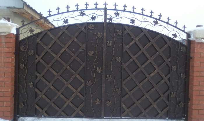 Изготовление ворот, дверей из металла., фотография 1