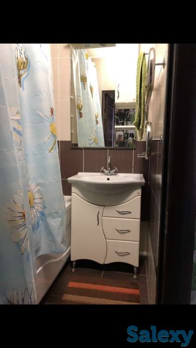 Продаю 3-х комнатную квартиру в 28 мкр 9 дом. 4 этаж, подъездный дом, хорошие соседы. Все в шаговой доступности, с разви, фотография 6