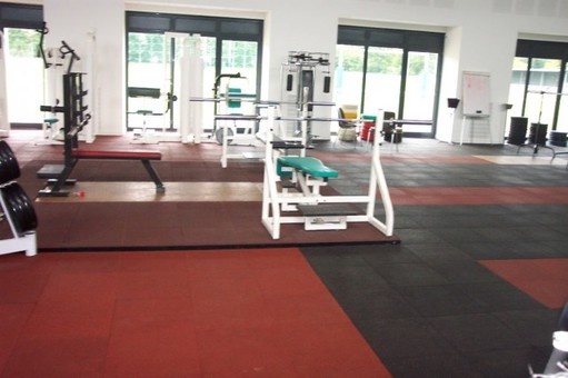 Травмобезопасное тартановое покрытие, фотография 1