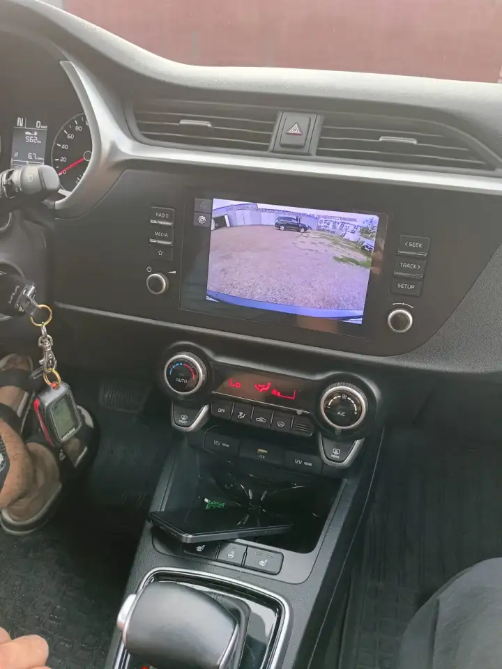 Продам авто Kia Rio X-Line, фотография 4