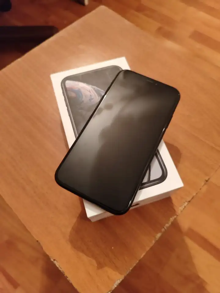 Продам айфон Xr, фотография 3