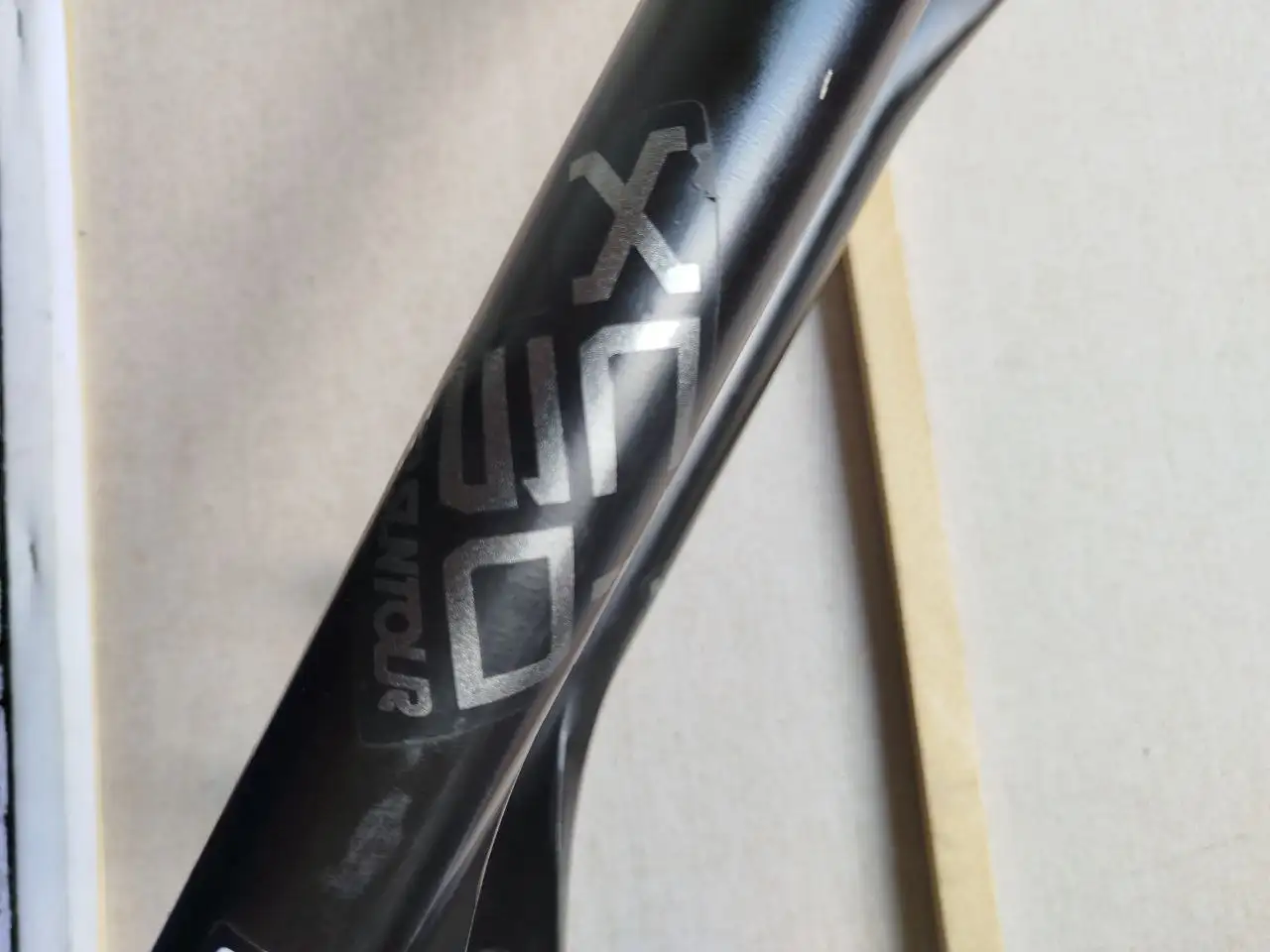 Вилка амортизационная для велосипеда Suntour XCT30-HLO 100mm 29, фотография 8