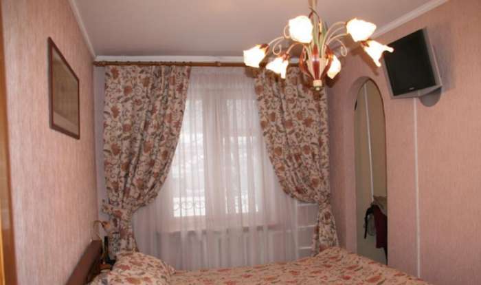 3-комнатная квартира, Кабанбай батыра (Калинина) — Клочкова, фотография 2