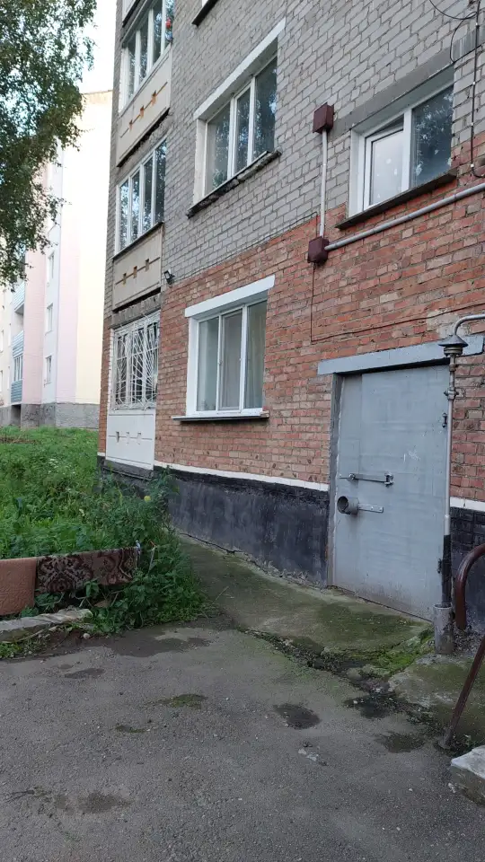 Продажа 2 комнатной квартиры, 4микрорайон 36 дом, фотография 11