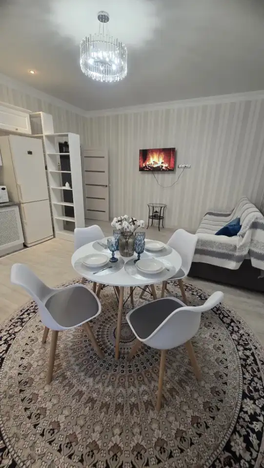 Уютная двухкомнатная квартира на левобережье возле Expo, фотография 1