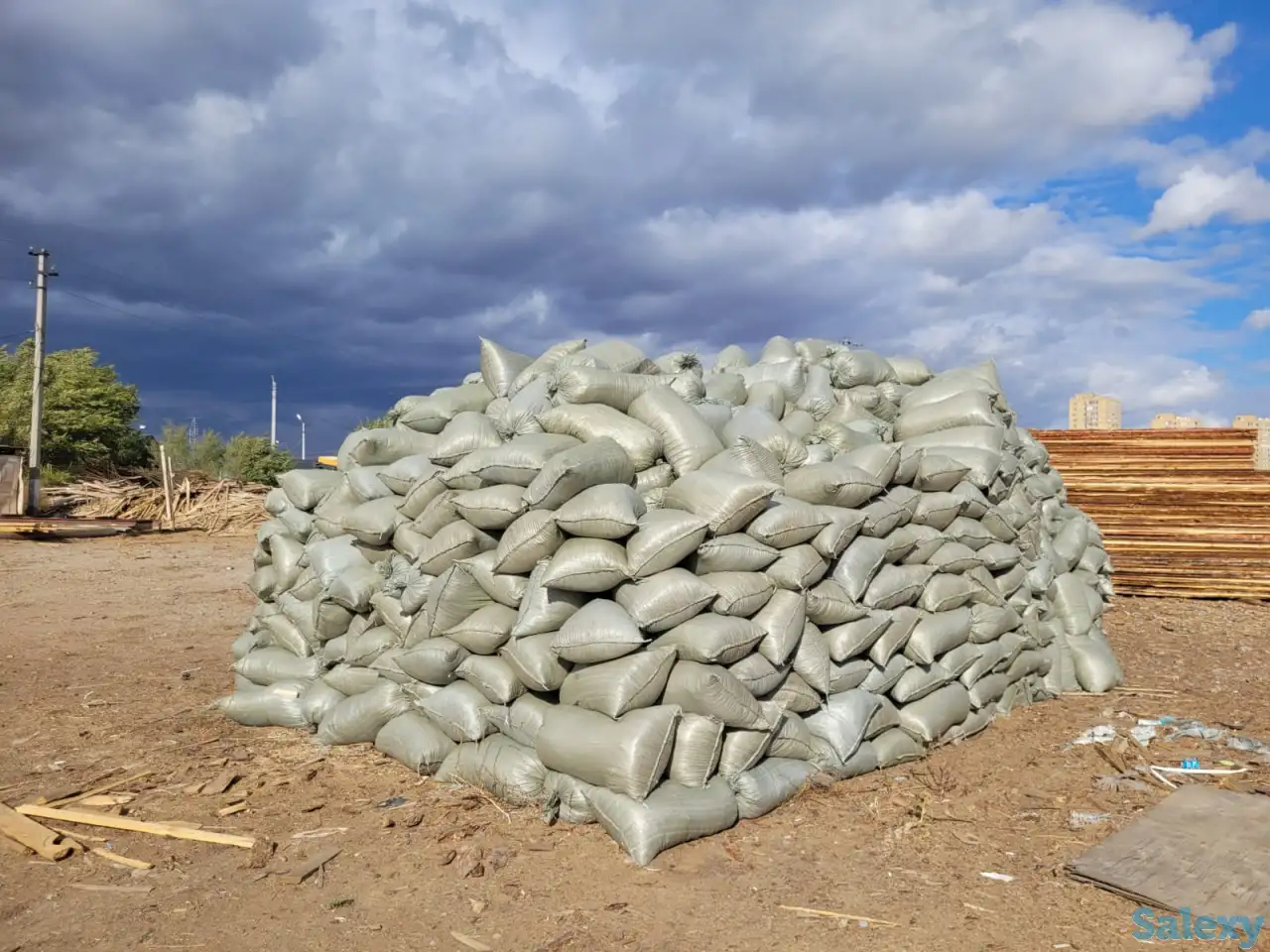 Опилки в мешках, фотография 2