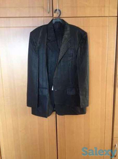 Мужской костюм с жилетом, фотография 1