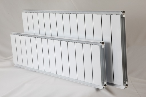 Радиаторы отопления, водонагреватели.   , фотография 1