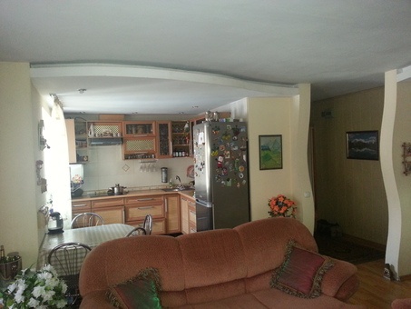 Продаю кирпичный дом вид на р ульба сауна, ул.Красина, 11, фотография 4