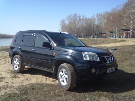 Продам машину Nissan, фотография 1