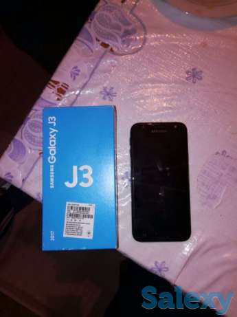 Продам телефон 2017 года, фотография 1