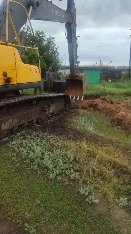 Услуги гусеничного экскаватора Hitachi 450, фотография 1