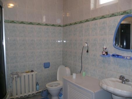 срочно продам дом мансардный, 12 мкр. ВГ-130, фотография 9