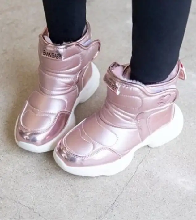 Зимние сапожки для девочки, фотография 1