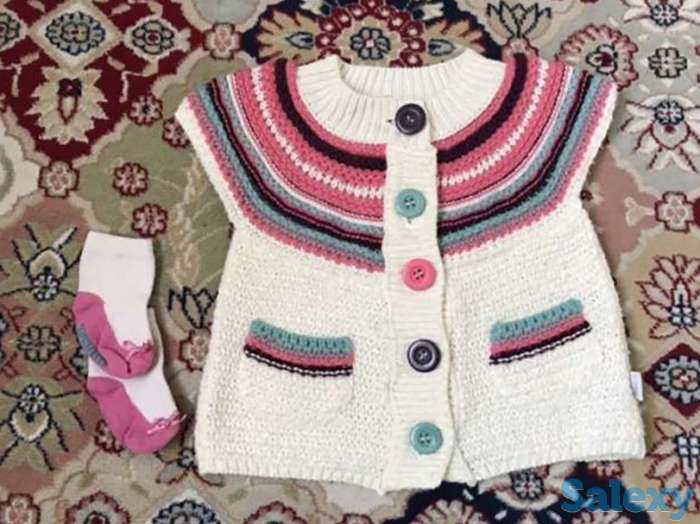 Кофта для девочки 6-9 месяцев, фотография 1