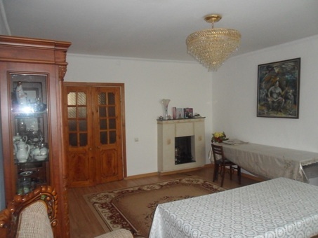 элитный коттедж в шахтерском микрорайоне, мкр Шахтерский, фотография 1