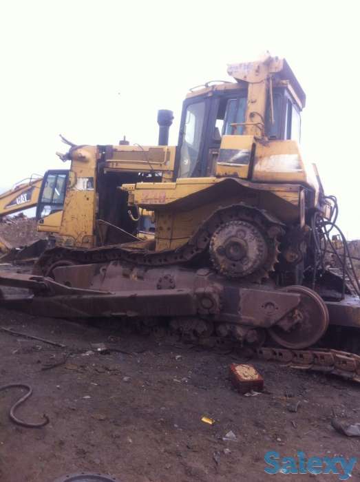 CATERPILLAR.  Komatsu, фотография 1