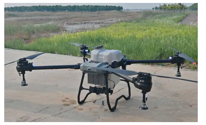 Привозим дроны с распылителем и моющие дроны, фотография 4