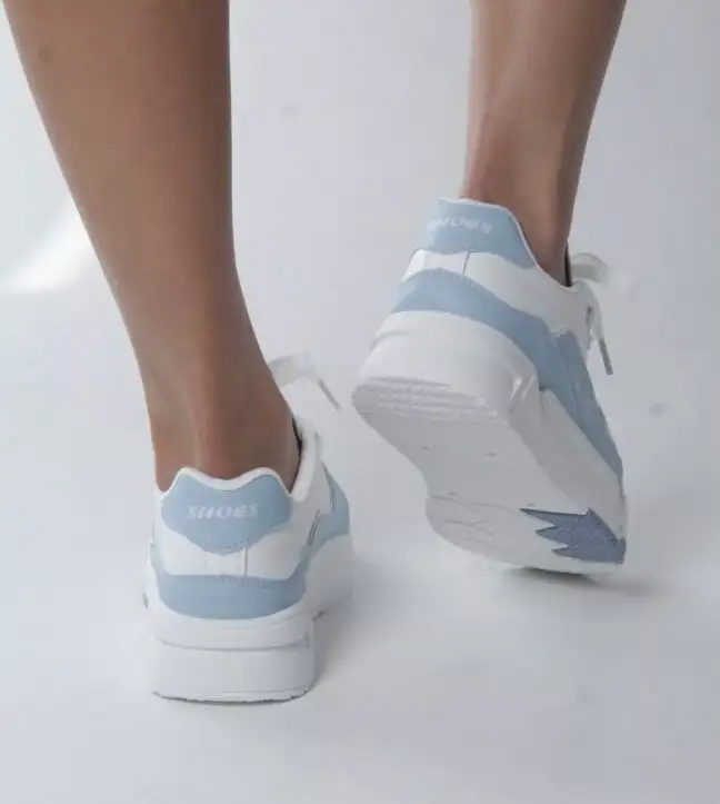 Продам женские кроссовки, фотография 2