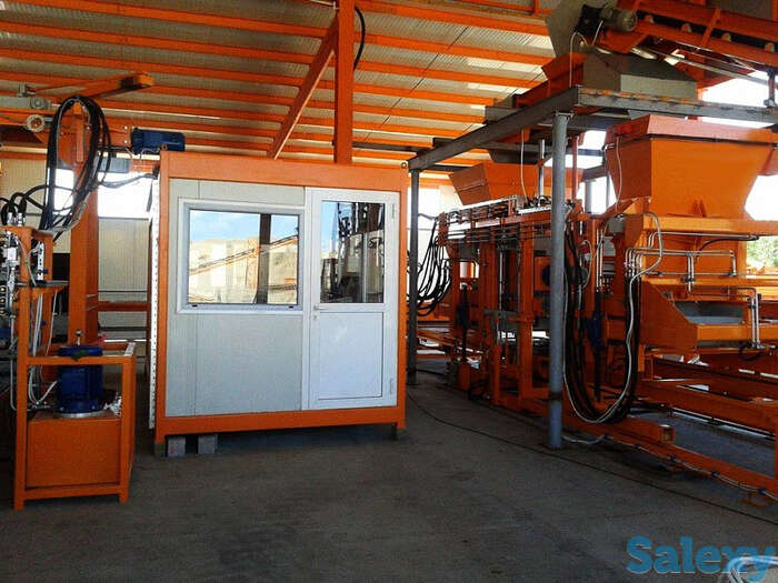 Высокопроизводительный вибропресс SUMAB U-1000 для изготовления бордюров, блоков, тротуарной плитки, фотография 1