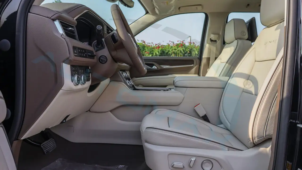 GMC Yukon Denali, фотография 3