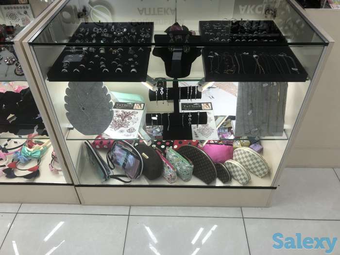 Продам витрины торговые, фотография 2