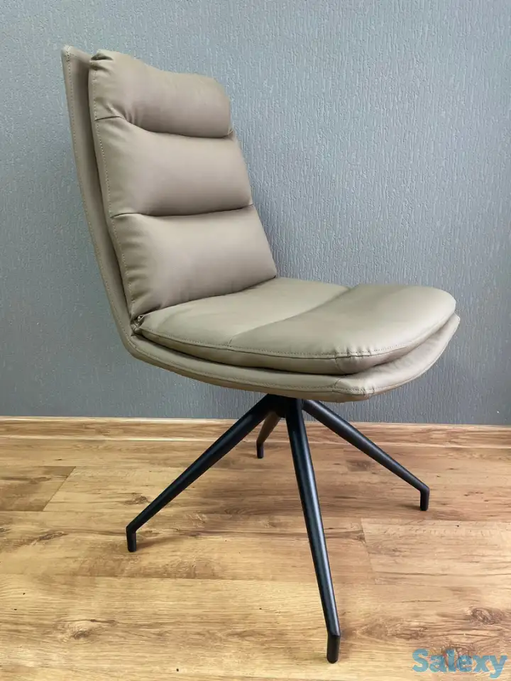 Большой ассортимент стульев и кресел, фотография 5