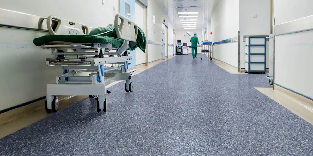 Медицинский линолеум, гомогенное напольное покрытие для чистых и промышленных помещений. Коммерческий линолеум КМ2, фотография 1