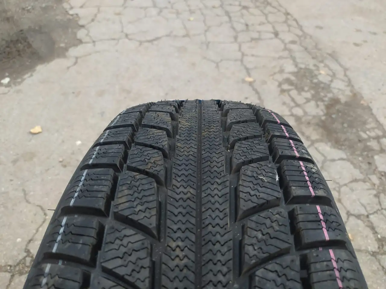 215.70.16 Triangle TR777 104T, фотография 2