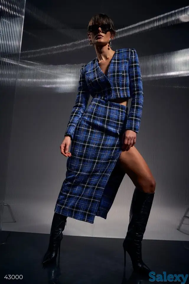 Твидовый комплект с пиджаком и юбкой, фотография 1