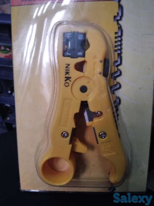 Стриппер для UTP-кабеля или инструмент для снятия изоляции, фотография 2